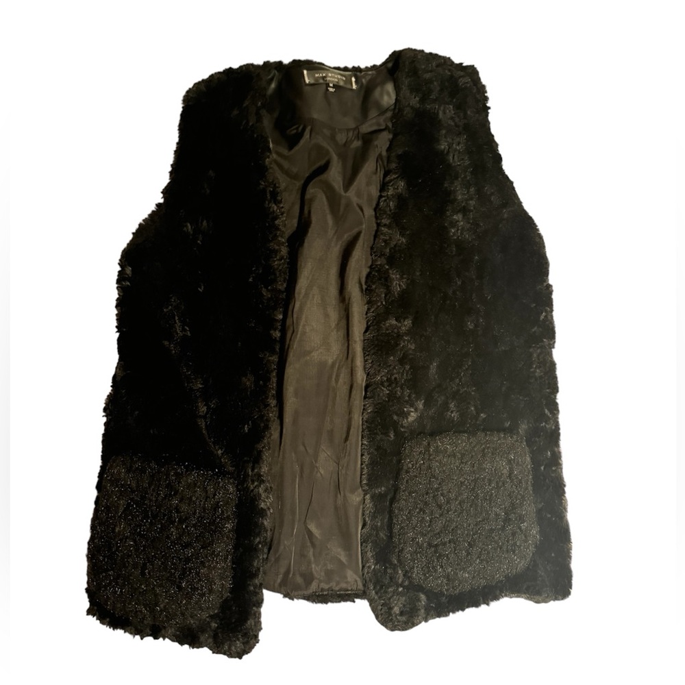 Black faux fur vest with pockets